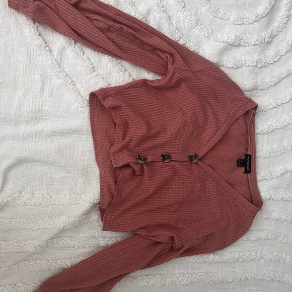 Cropped button up loose top - Picture 3 of 3